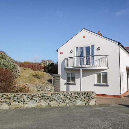 Bay View Villa Holyhead Eksteriør billede